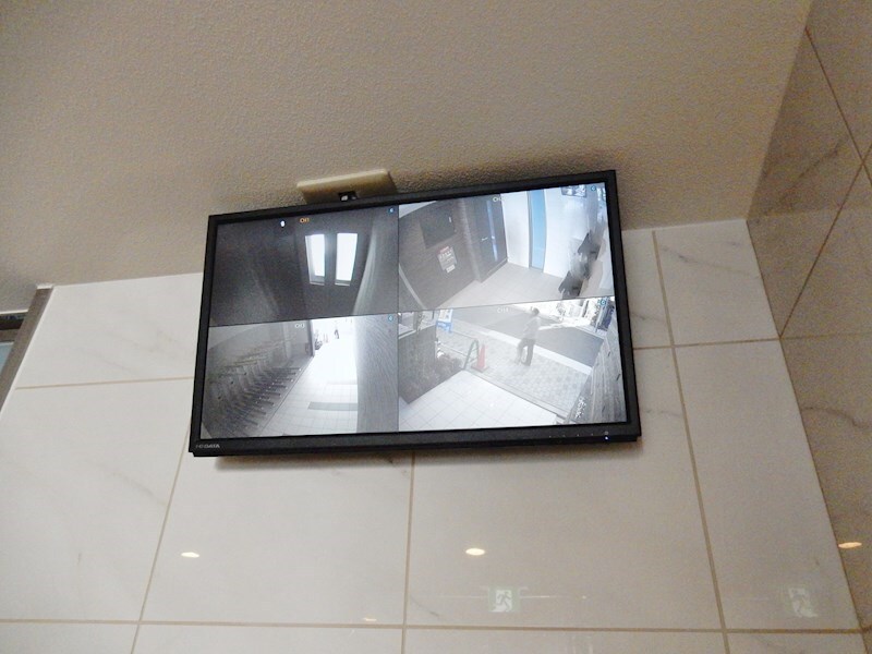 物件内観写真18　(防犯カメラ)