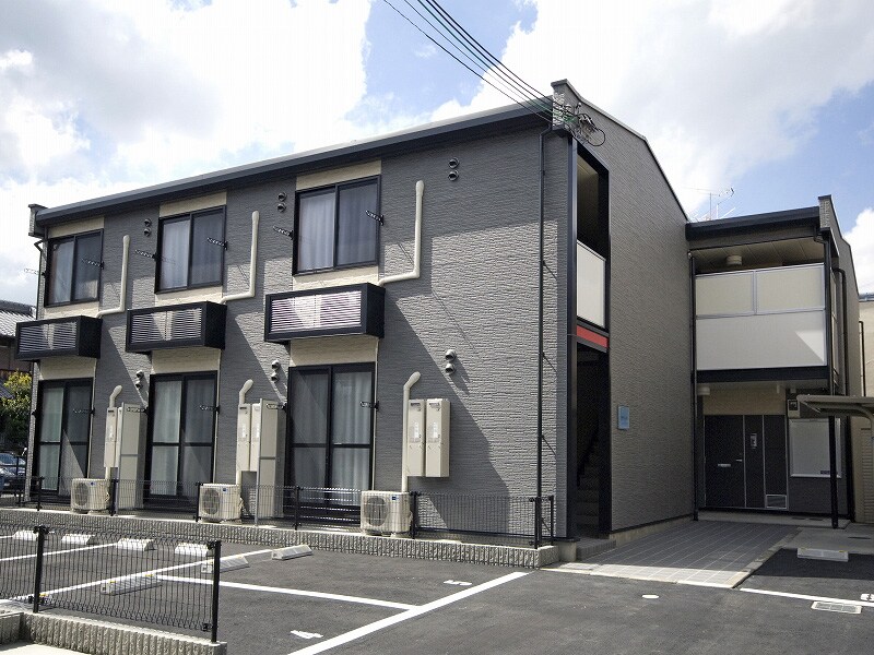 レオパレス暖家の物件外観写真