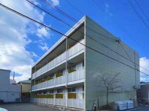 レオパレスレグルス外観写真