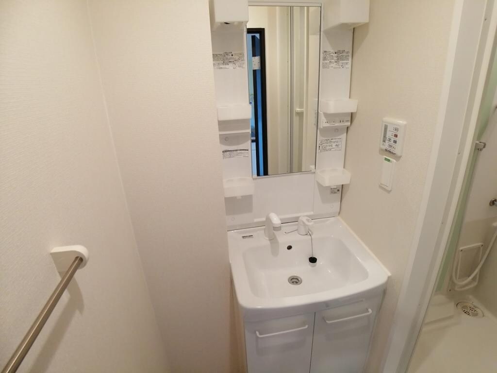 物件内観写真11　(同タイプの物件写真です。)