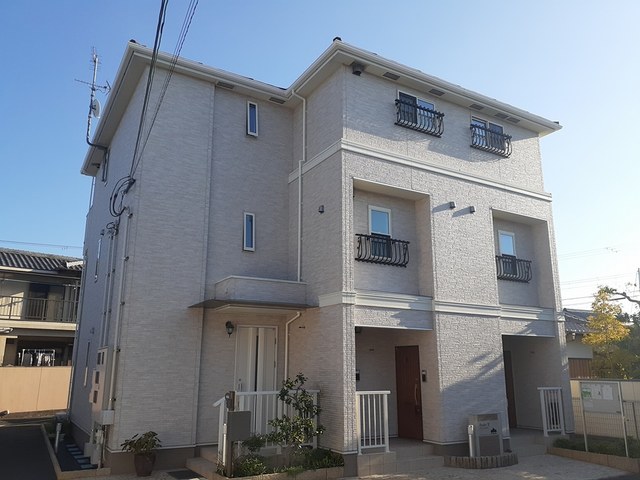 プランドル岸和田III