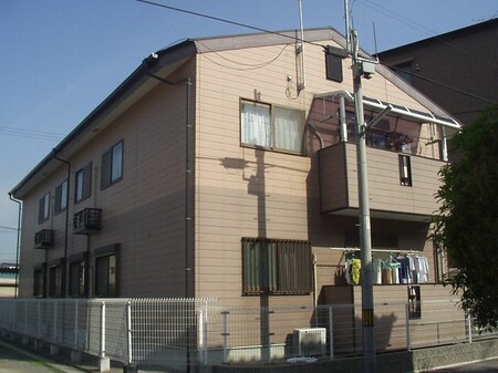 シャルマン上II番館外観写真