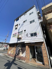 別府マンションの外観写真