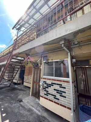 住吉区庭井テラスハウス外観写真