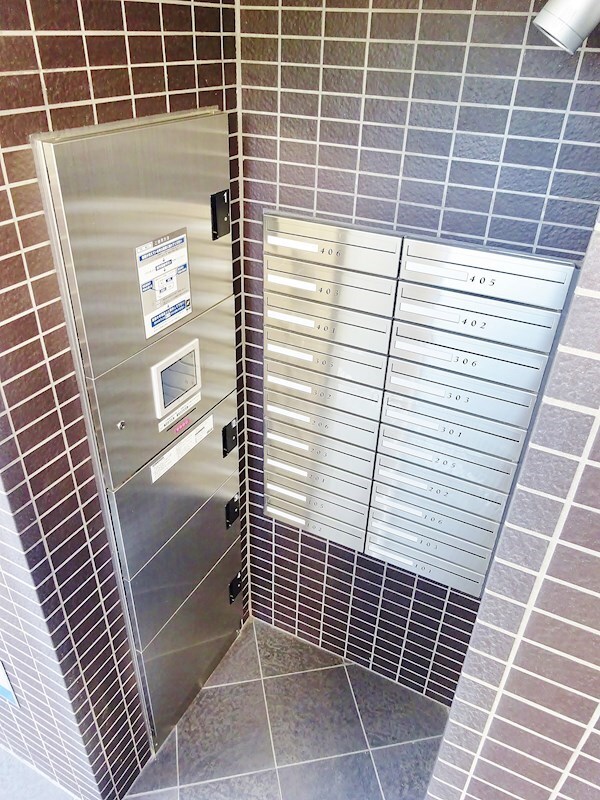 物件内観写真14　(宅配ボックス)