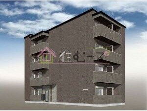 シーエムアンイースト