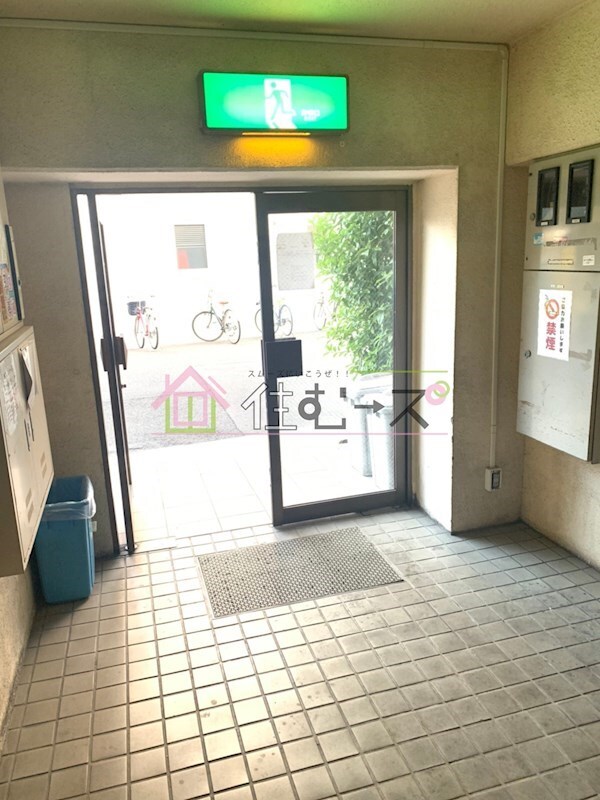 ロビー