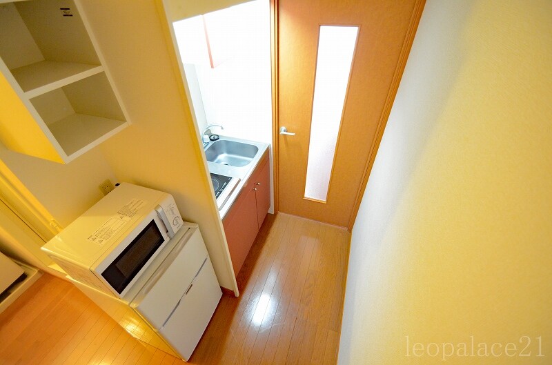 物件内観写真12　(家具家電付きのお部屋♪)