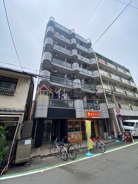 LakiaMaison難波南外観写真