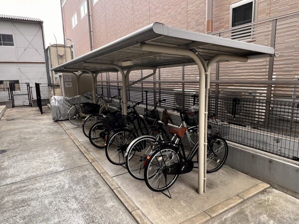 その他(駐輪スペースです。)