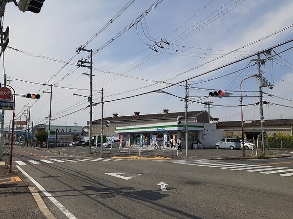 その他(ファミリーマート松ヶ丘店様まで300m)