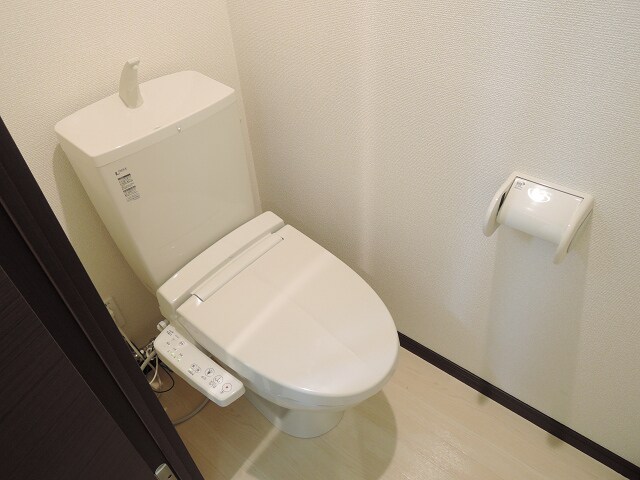 物件内観写真9　(ウォシュレット)