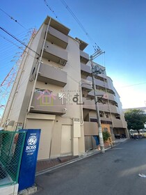 第六大朋マンションの外観写真