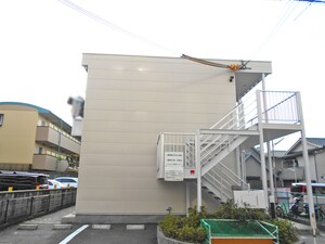 レオパレス春日丘外観写真