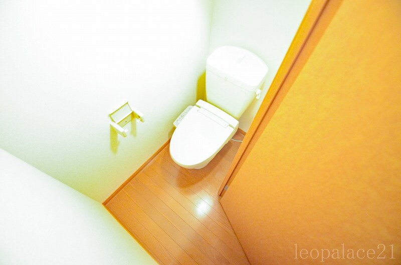 物件内観写真13　(トイレスペースです。)