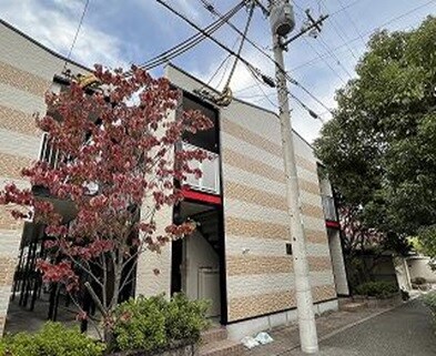 物件外観写真1　(2022年10月に外壁塗装いたしました。)