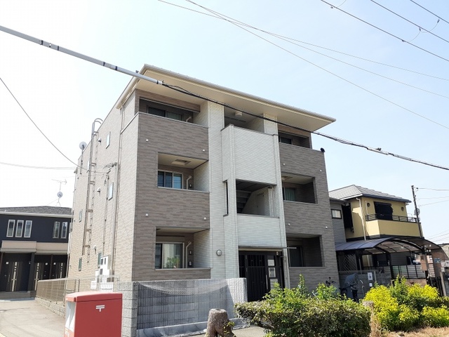カームリー長洲本通