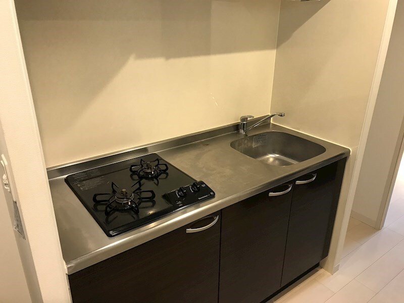 物件内観写真3　(システムキッチン2口ガスコンロ)