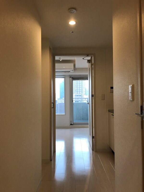 物件内観写真11　(廊下)