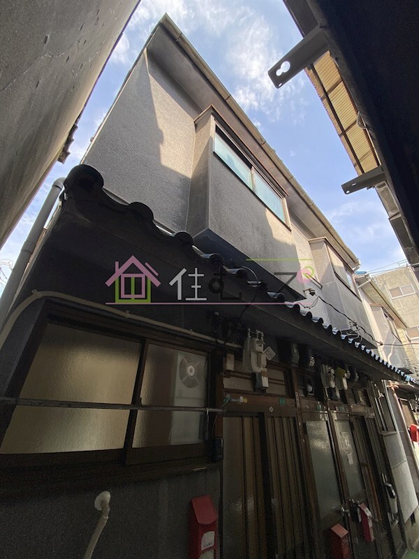 万田文化住宅の物件外観写真