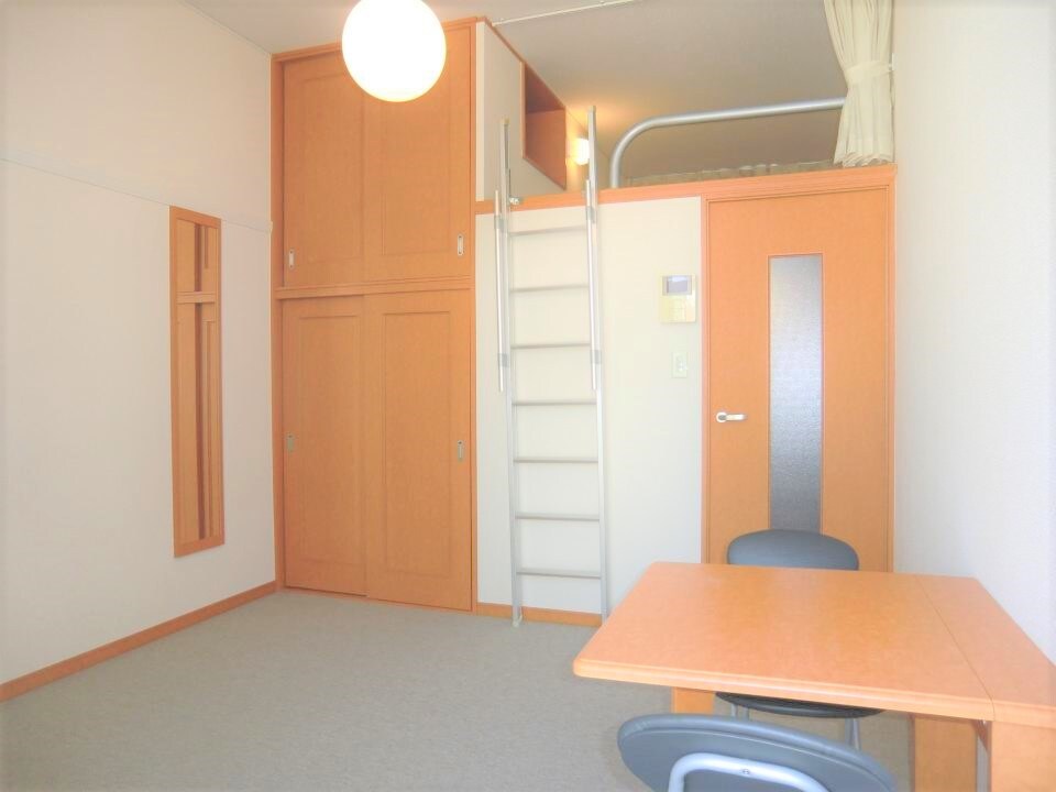 物件内観写真5　(同タイプ物件の為、形状や間取寸法、色調等が実際とは異なります)