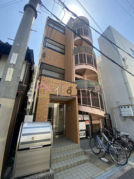 アリエスかまくら外観写真