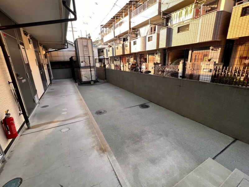 物件内観写真14　(駐輪スペースです。)