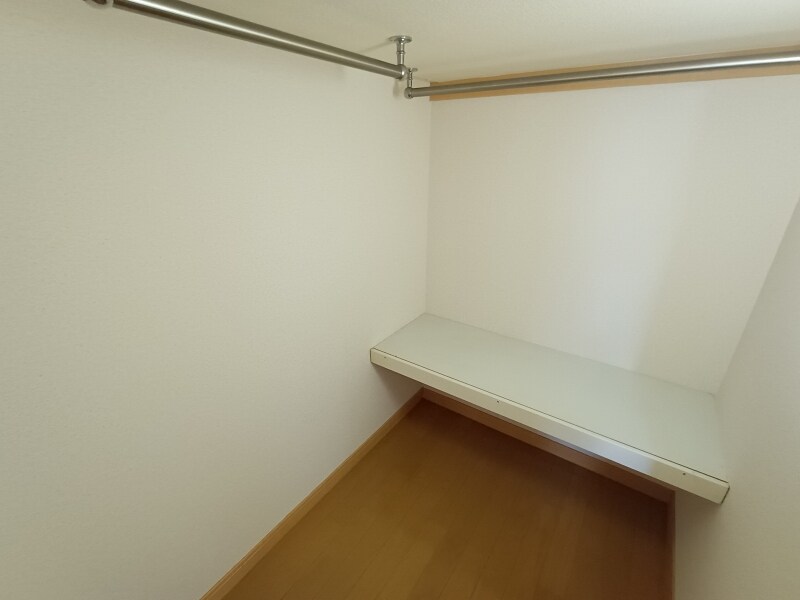 物件内観写真20　(収納スペース)