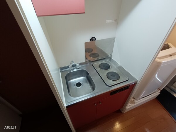 キッチン(コンロは２口コンロです。)