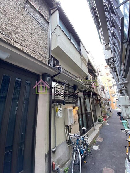 西九条3丁目戸建外観写真