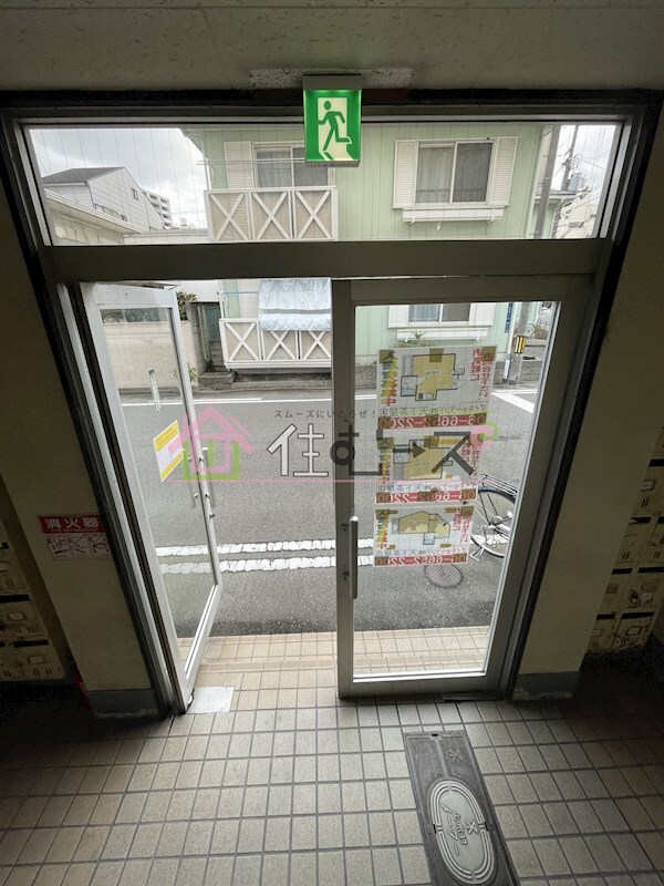 ロビー