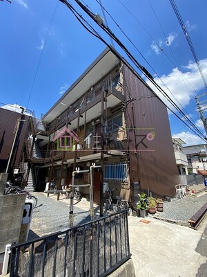 金龍マンション外観写真