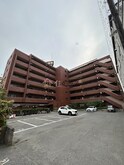 清川六番館