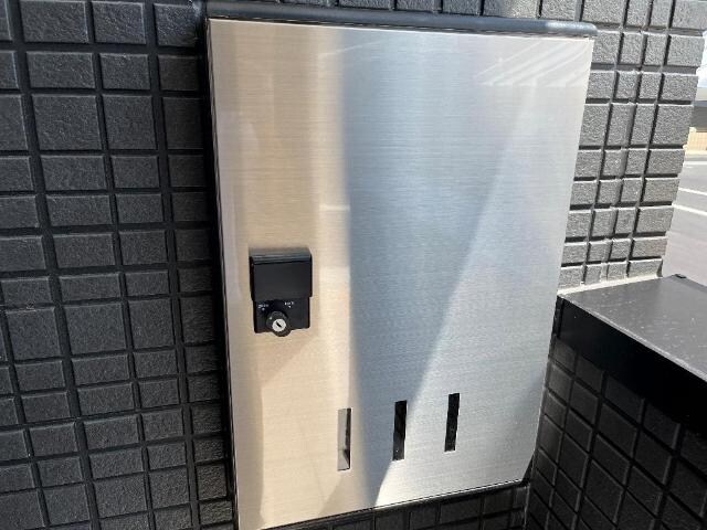 物件内観写真17　(宅配ボックス)