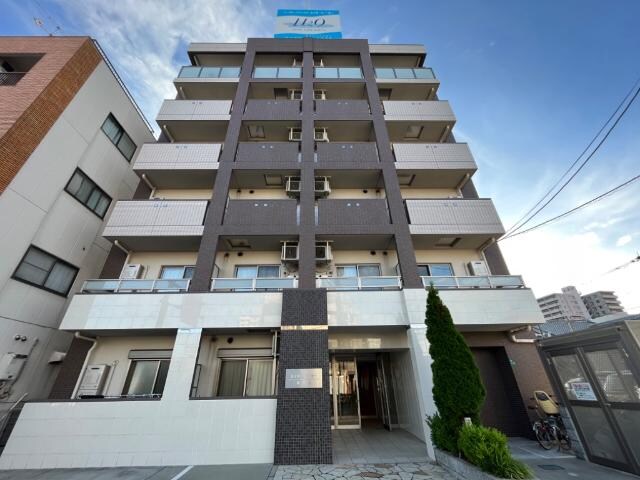 物件外観写真1　(外観写真（昼）)