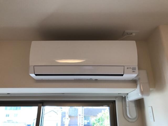 物件内観写真11　(エアコン)