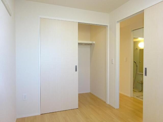 物件内観写真8　(室内)