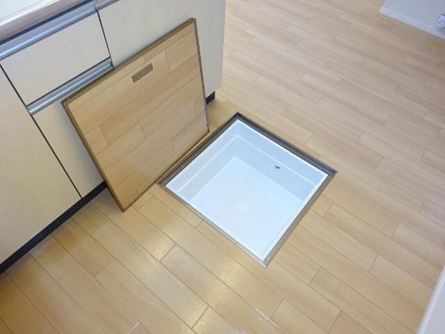 物件内観写真22　(収納)