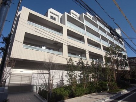 メゾンカルム市谷仲之町外観写真