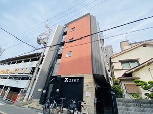 I-ZONE外観写真