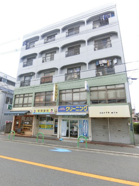 関山ビル