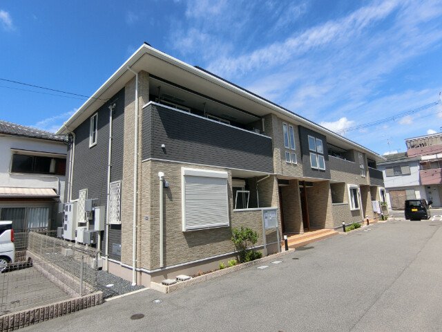 ファミール椿I