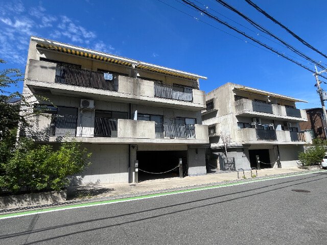 ラジュニール春日丘