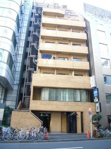 ライオンズマンション新宿御苑前No.2外観写真