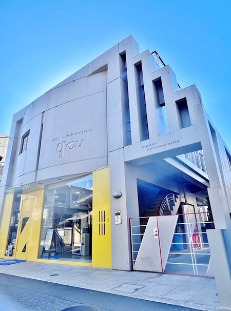 ｍａｚｚｏ　ｋａｒａｓｕｙａｍａ‐マッゾ　カラスヤマ外観写真