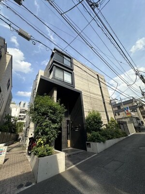 GRANPASEO新宿外観写真