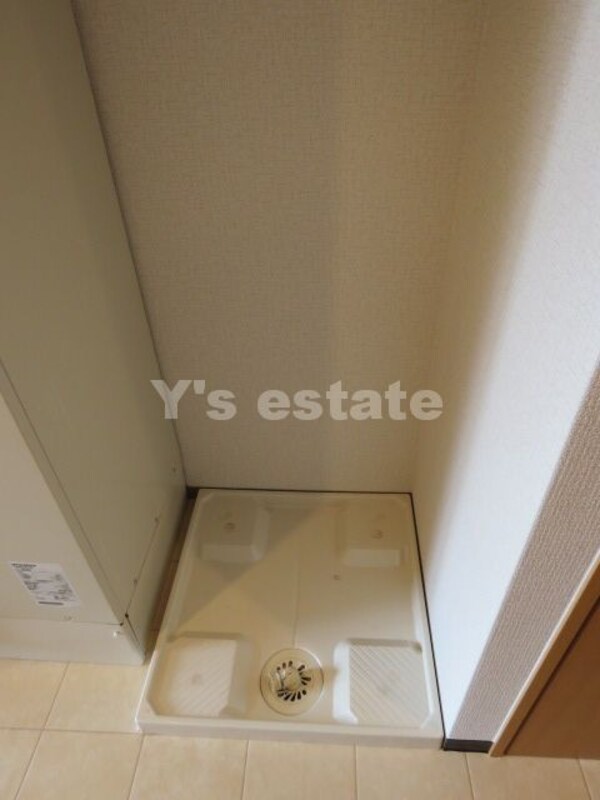 建物設備(この写真の反転です。)