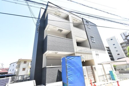 バロンセスト桜塚外観写真