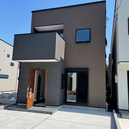 LIVONE利倉西７号外観写真