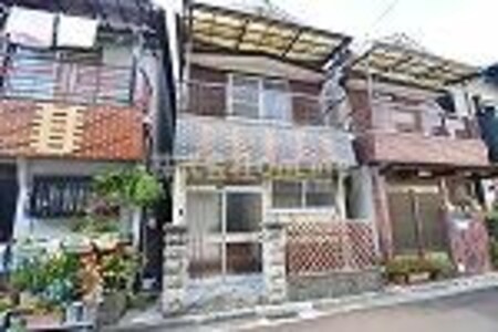 東大阪市西堤本通東三丁目貸家外観写真